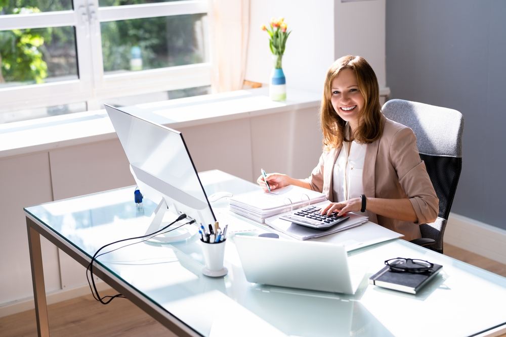 Bookkeeping Isn't Just for Tax Season! It's a Year-Round Power Tool